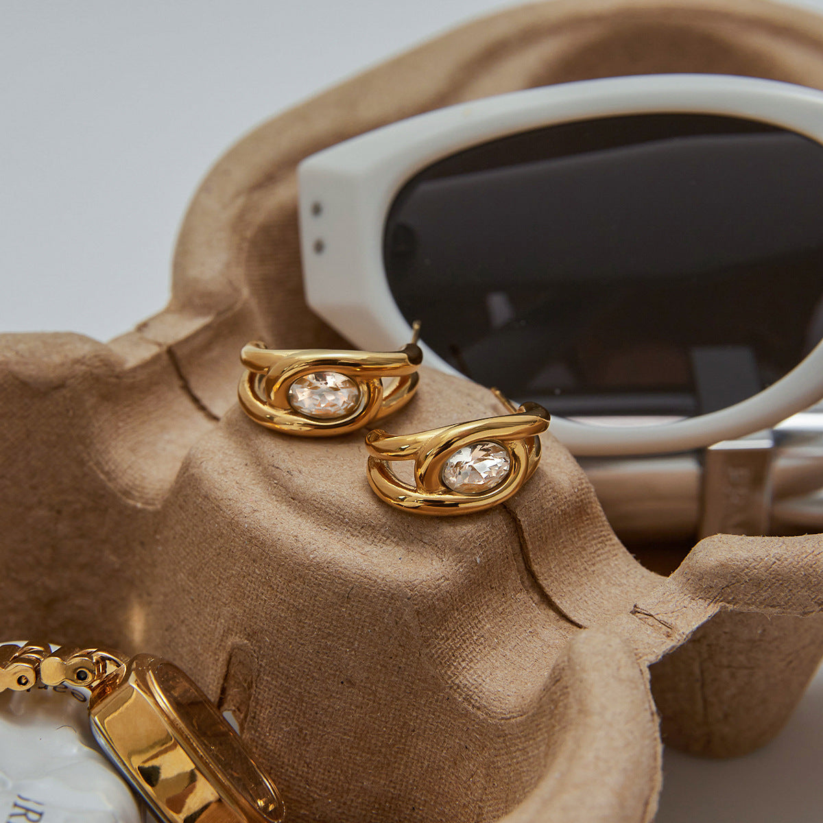 Eternal Loop Studs