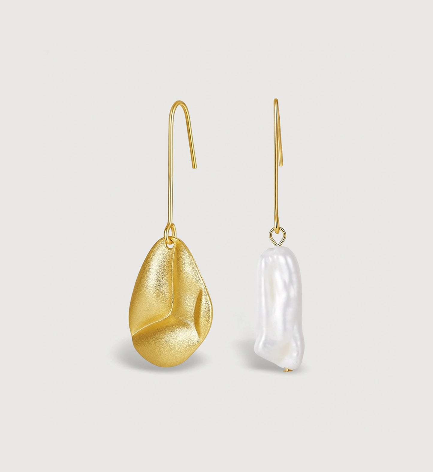 Baroque Pearl 925 Silver Asymmetric Drops